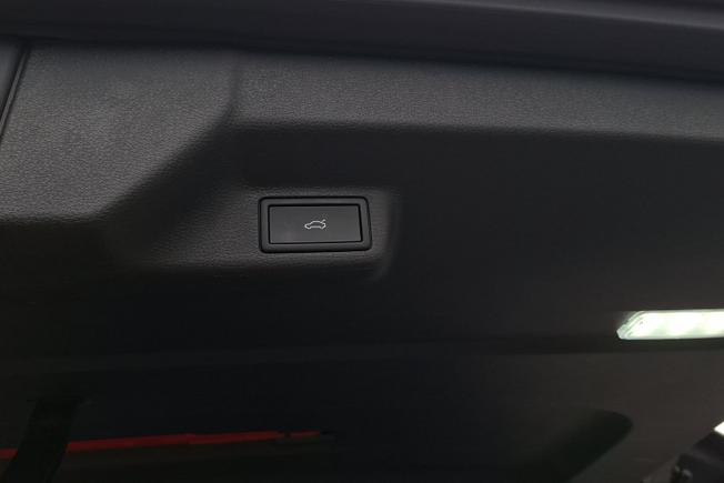 VOLKSWAGEN Id. Buzz Photo 31