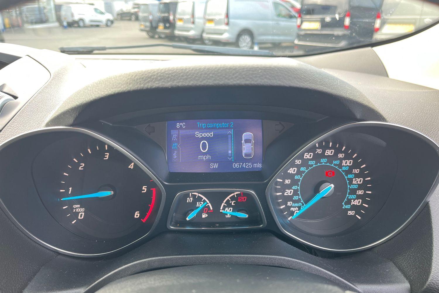Ford KUGA Photo 12