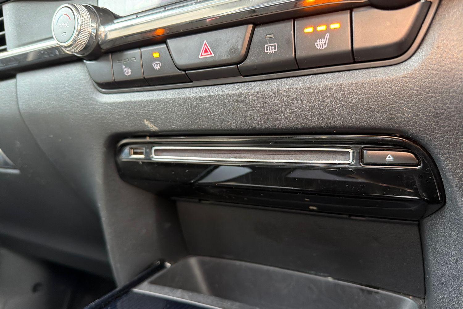 Mazda CX-30 Photo 36