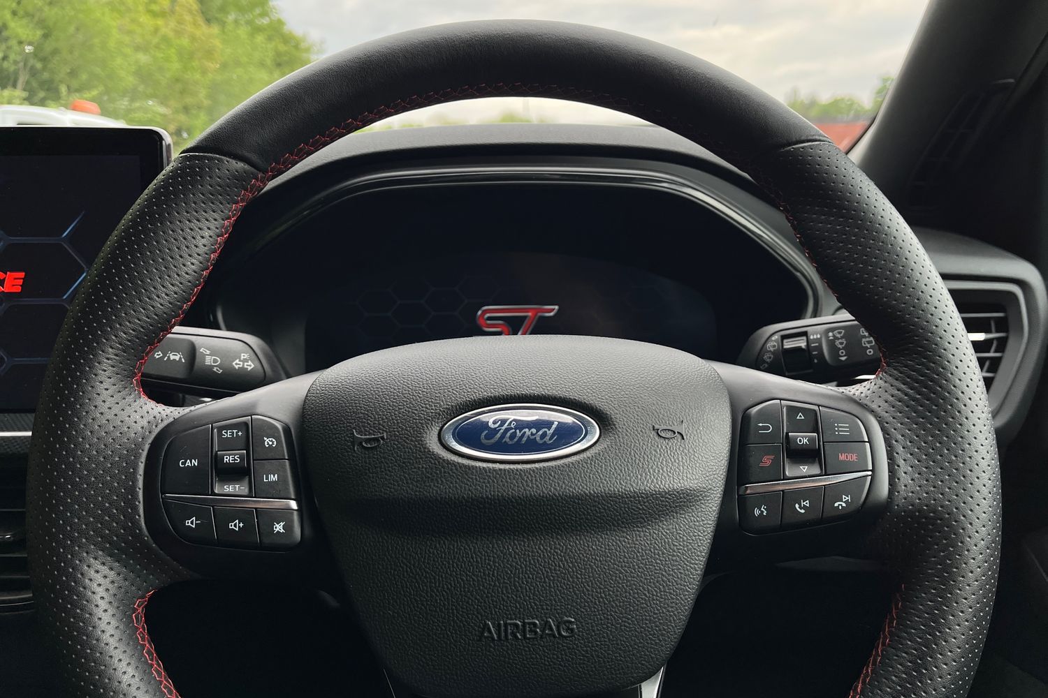 Ford Focus Photo 11