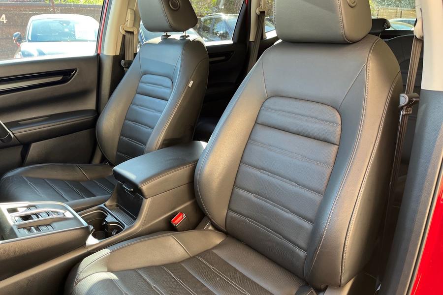Honda CR-V Photo autoimg-0786b47c332f689727047cd7503a011aea0f81b5.jpg