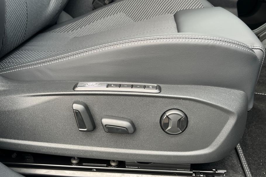 Used Ford EXPLORER 36