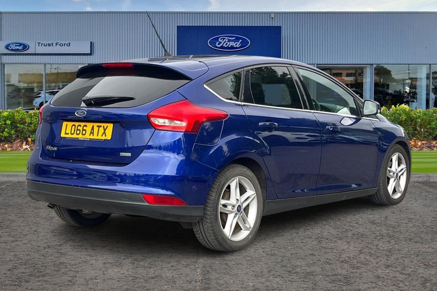 Ford FOCUS Photo autoimg-07990ccc7298a63860cb249c52d7b7d202c59b32.jpg