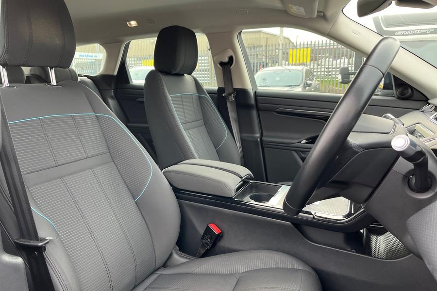 Land Rover RANGE ROVER EVOQUE Photo autoimg-079bc06f981948f61993e91cc2049495311af168.jpg
