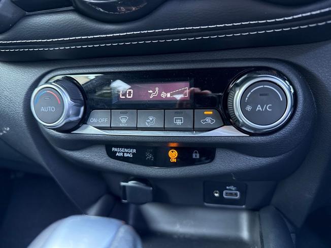 NISSAN Juke Photo 32