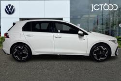 VOLKSWAGEN Golf Photo 4