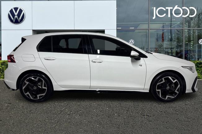 VOLKSWAGEN Golf Photo 4