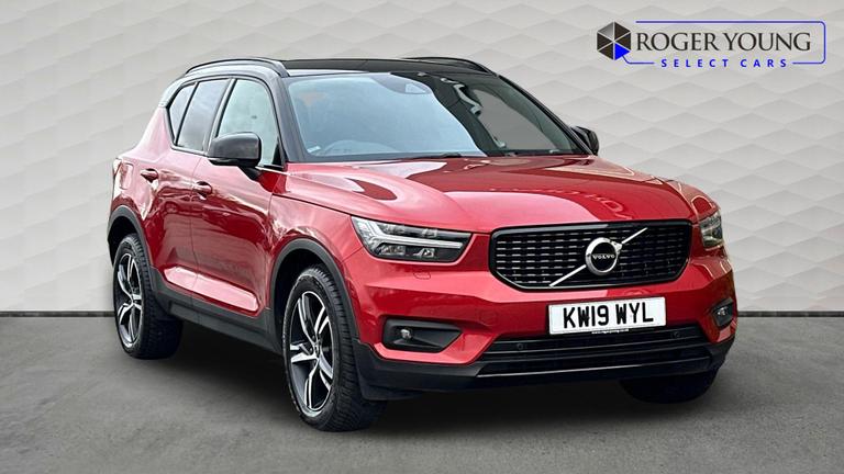 Used Volvo XC40 KW19WYL 1