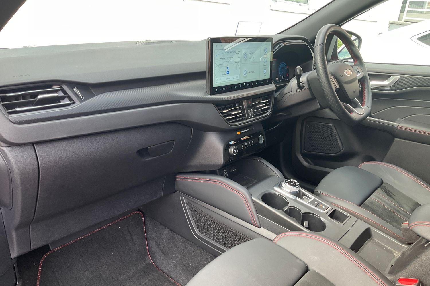 Ford KUGA Photo 17