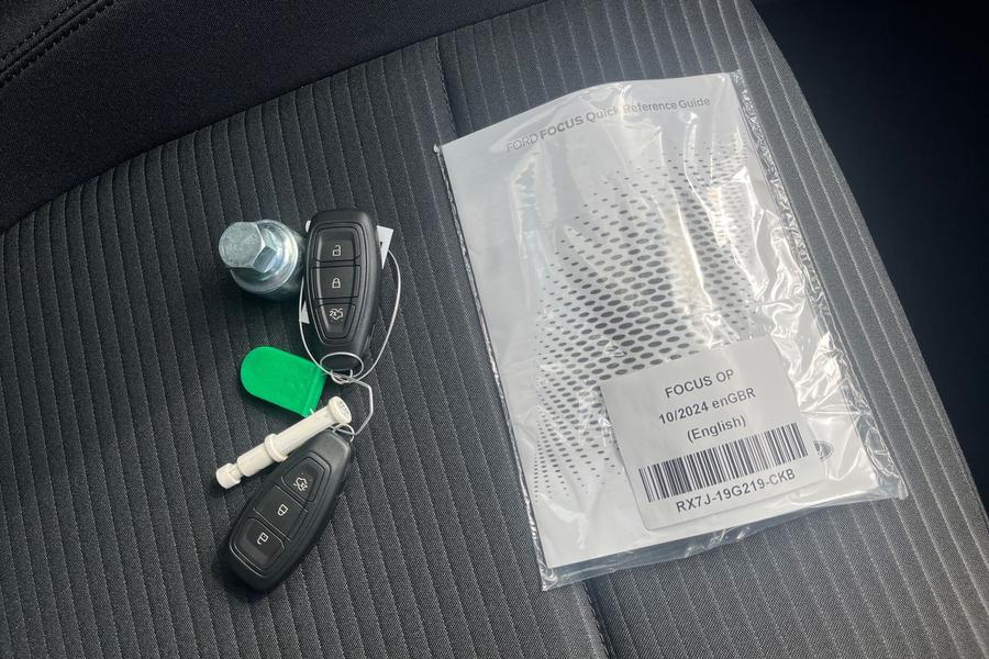 Ford FOCUS Photo autoimg-07a5c4855865348d0da14078b32b559fddc8ff2e.jpg