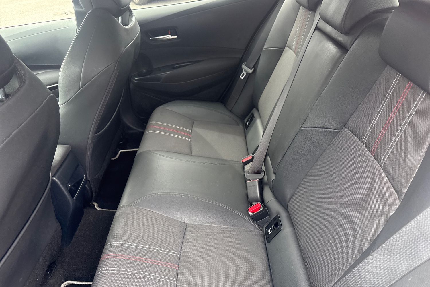 Toyota COROLLA Photo 19