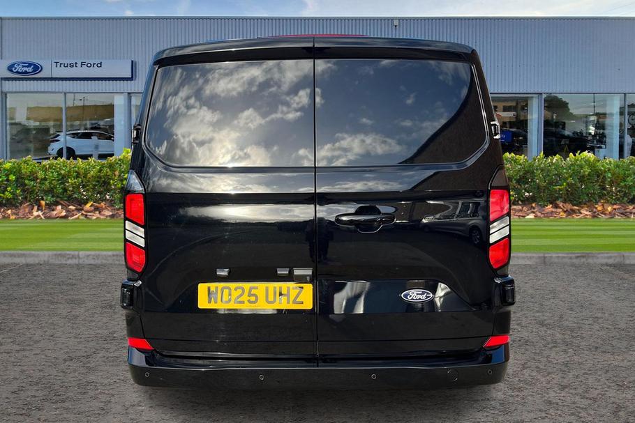 Used Ford TRANSIT CUSTOM 12