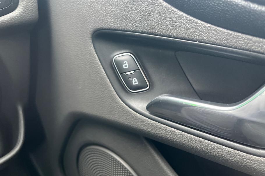 Used Ford TRANSIT CUSTOM 16