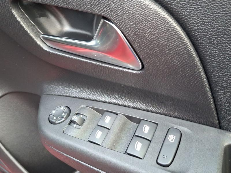 Used Vauxhall Corsa DL73UHX 24