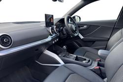 AUDI Q2 Photo 2