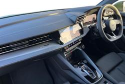 AUDI  A3 Sportback Photo 2