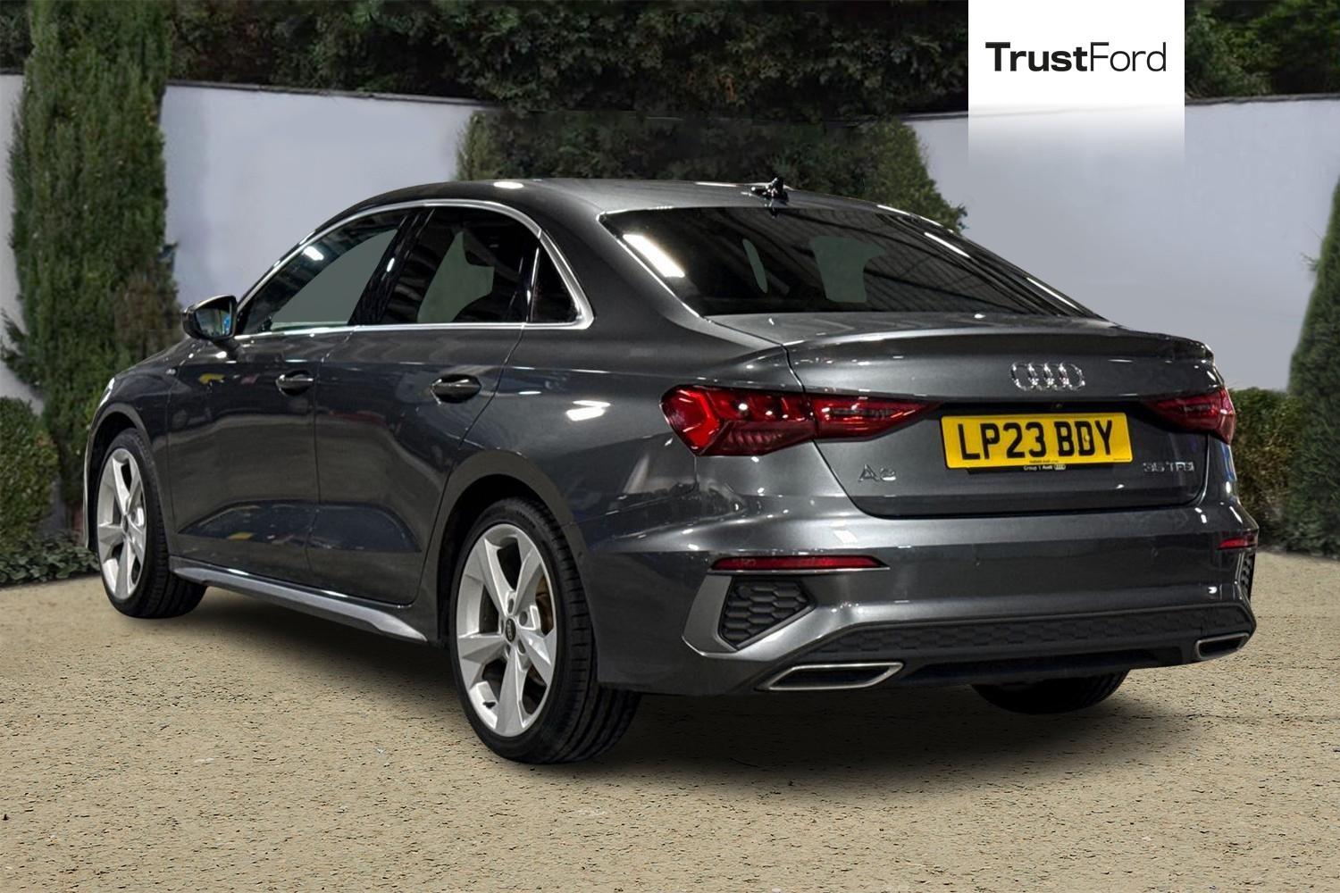 Audi A3 Photo 1