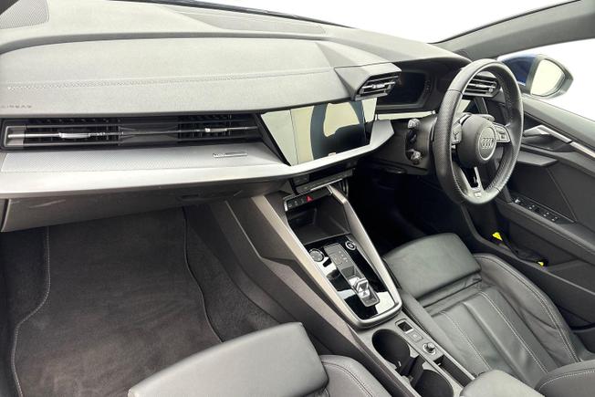 AUDI A3 Photo 2