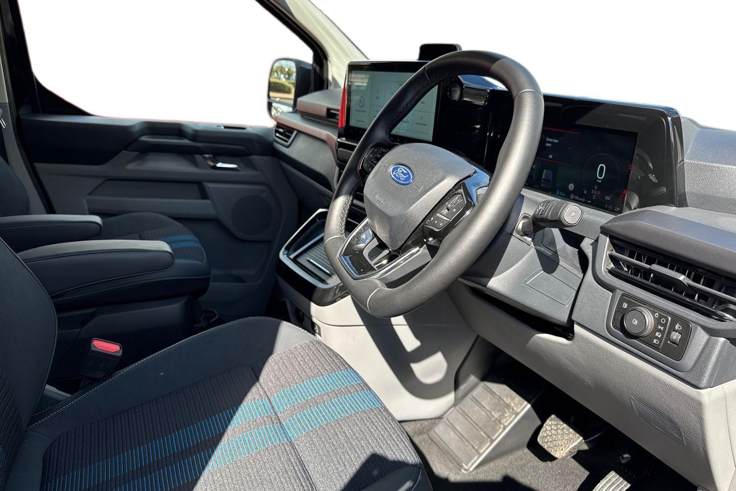 Ford TRANSIT CUSTOM Photo 13