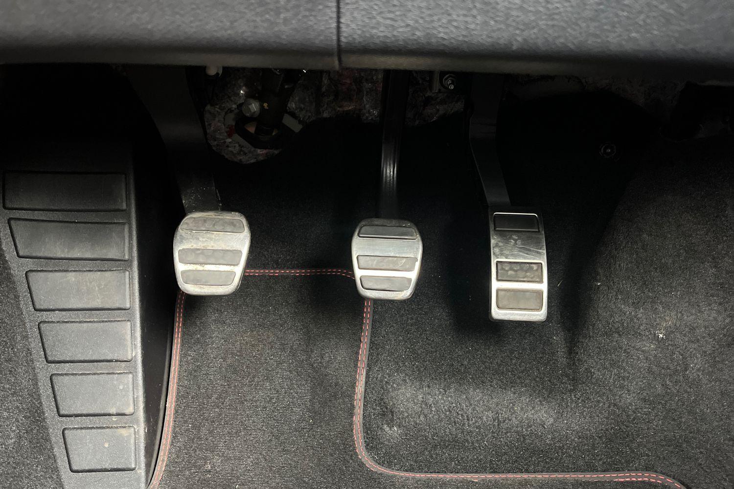 Ford KUGA Photo 33