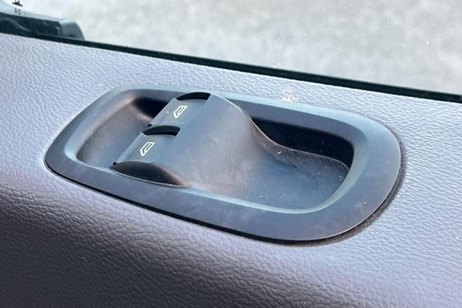 Used Ford TRANSIT HV74OME 37