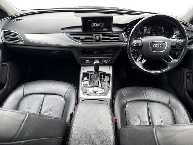 AUDI A6 Avant Photo 10