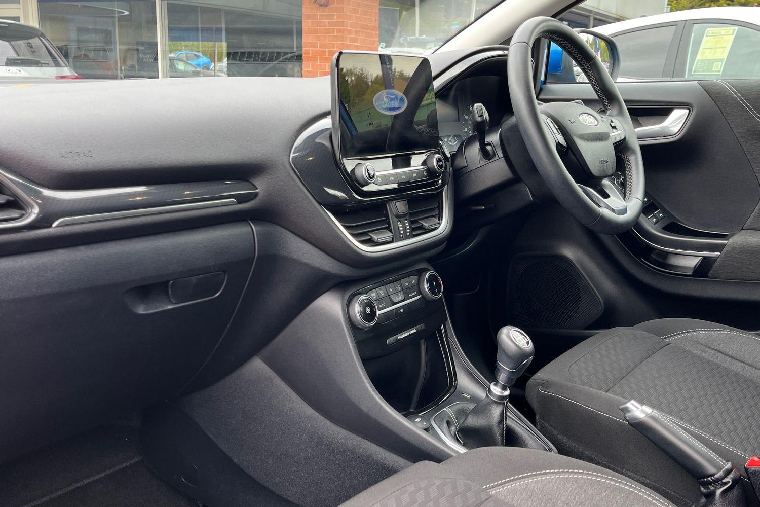 Ford Puma Photo 17