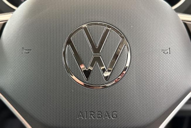 VOLKSWAGEN Tiguan Photo 28