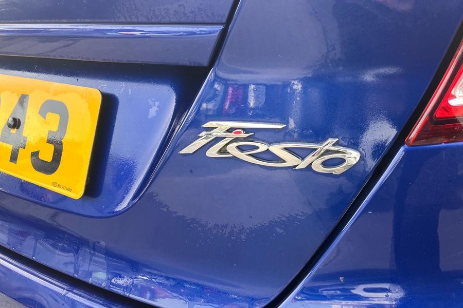 Ford FIESTA Photo autoimg-07de187f98d256be0cfa518dd9d1a2ce8274724a.jpg