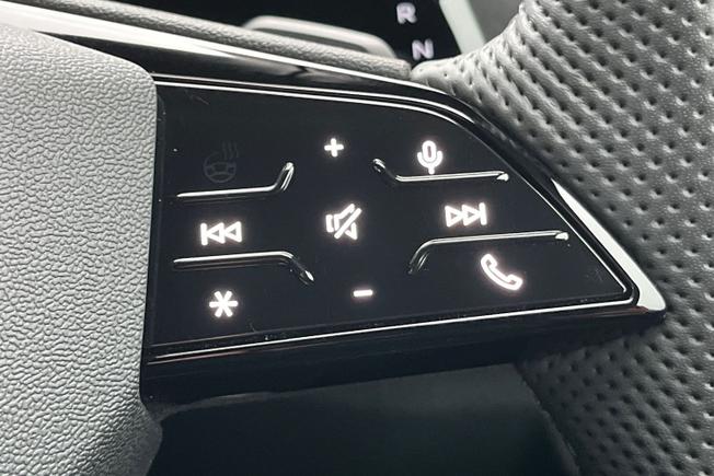 AUDI Q3 Photo 17