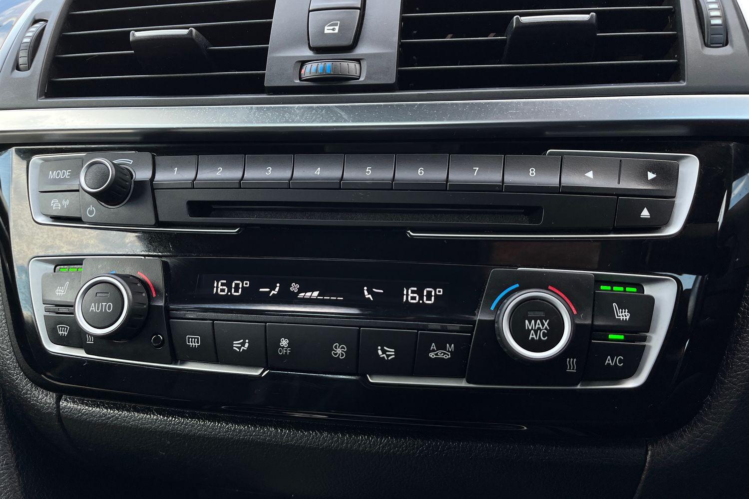 BMW 4 Series Photo 30