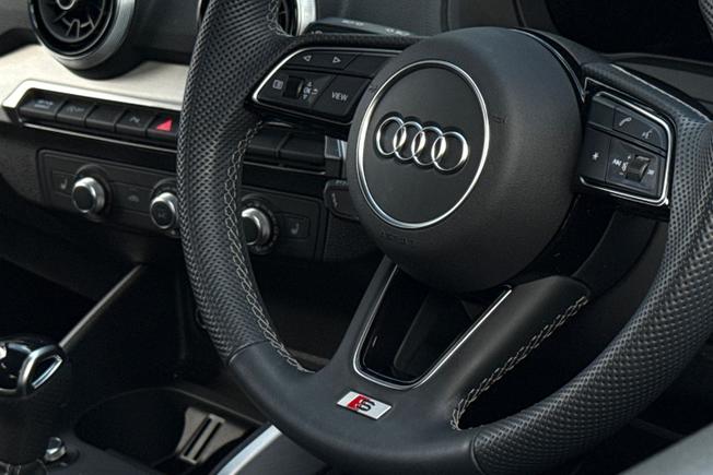 Audi Q2 Photo 39