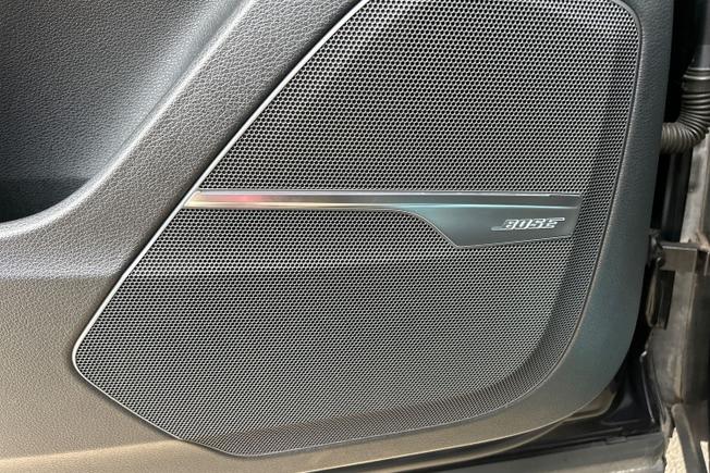 AUDI Q7 Photo 42