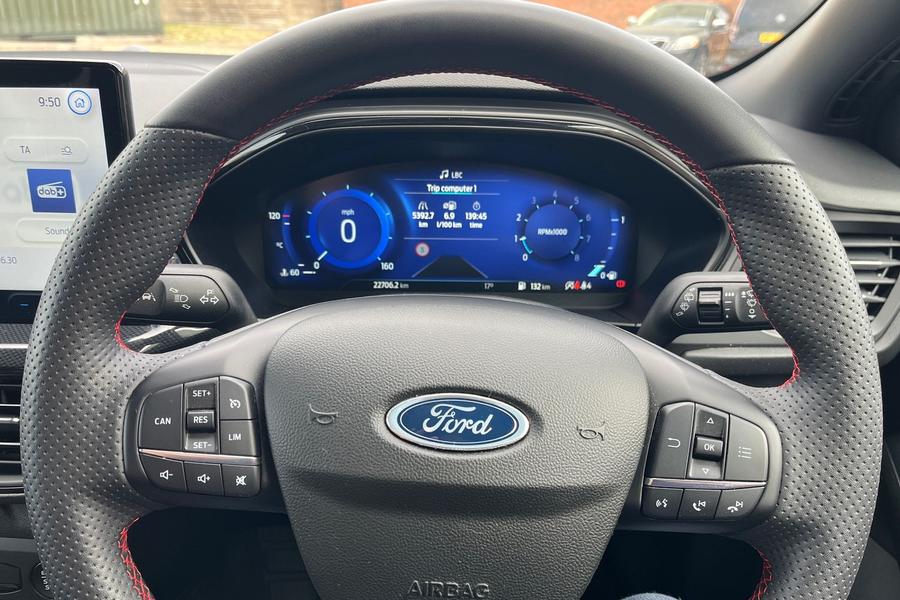 Ford Focus Photo autoimg-07ee0cdbb9f364f61da071701446ca16bae5d826.jpg