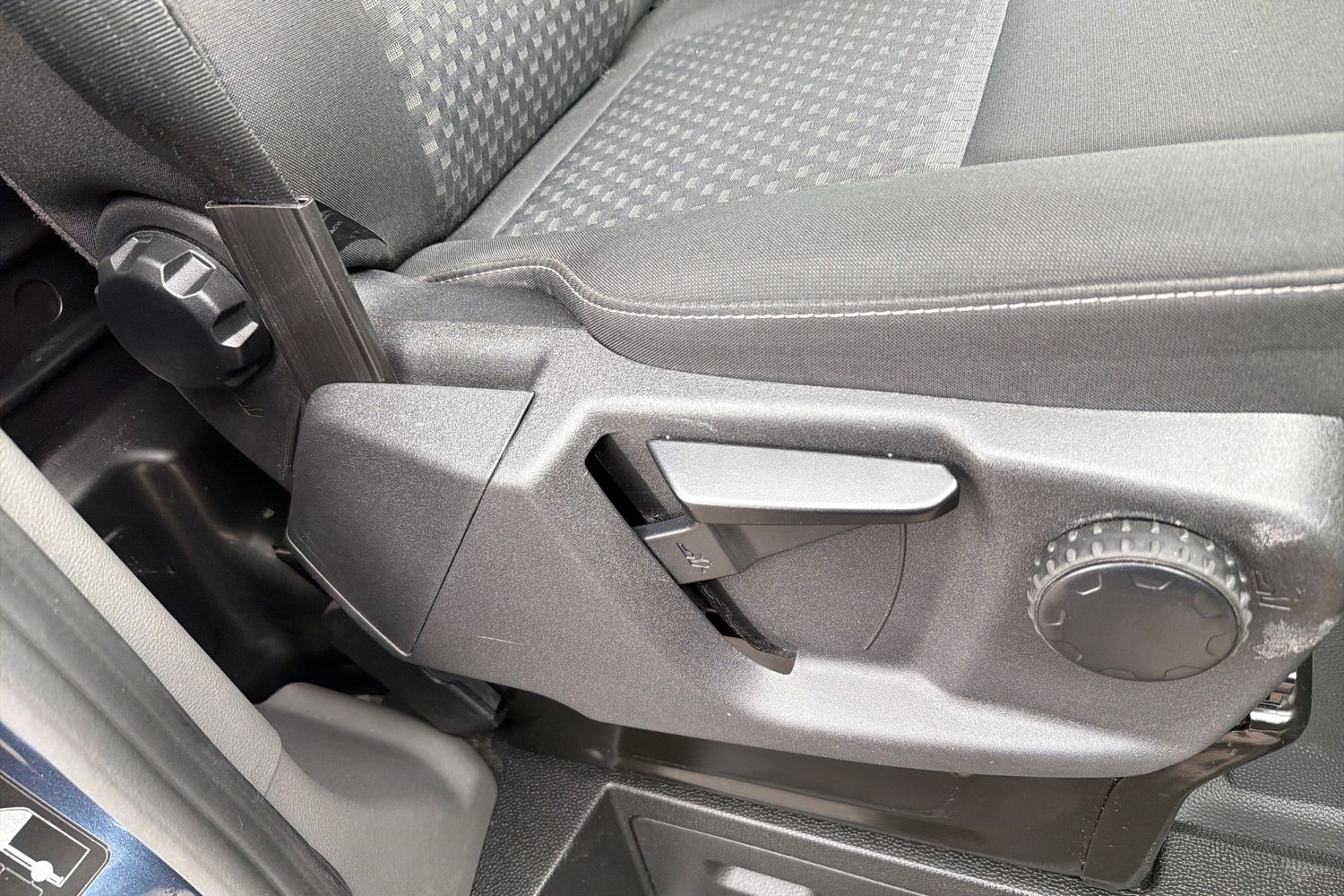 Ford TRANSIT Photo 16