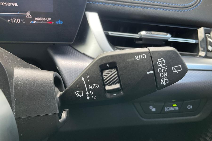 BMW X1 Photo autoimg-07f47e8390436c28a8d241fe78f903fc9fbe128c.jpg
