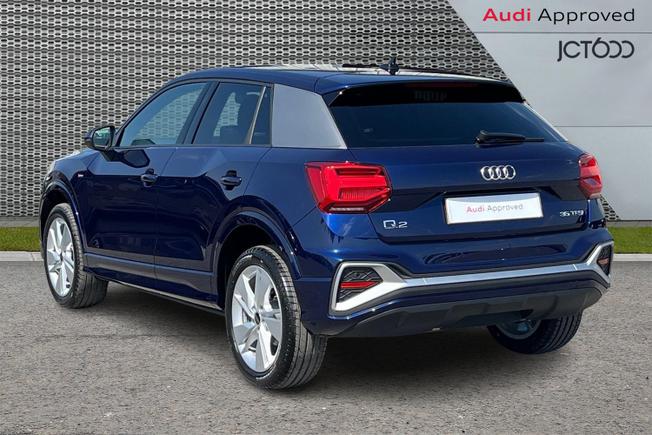 AUDI Q2 Photo 3