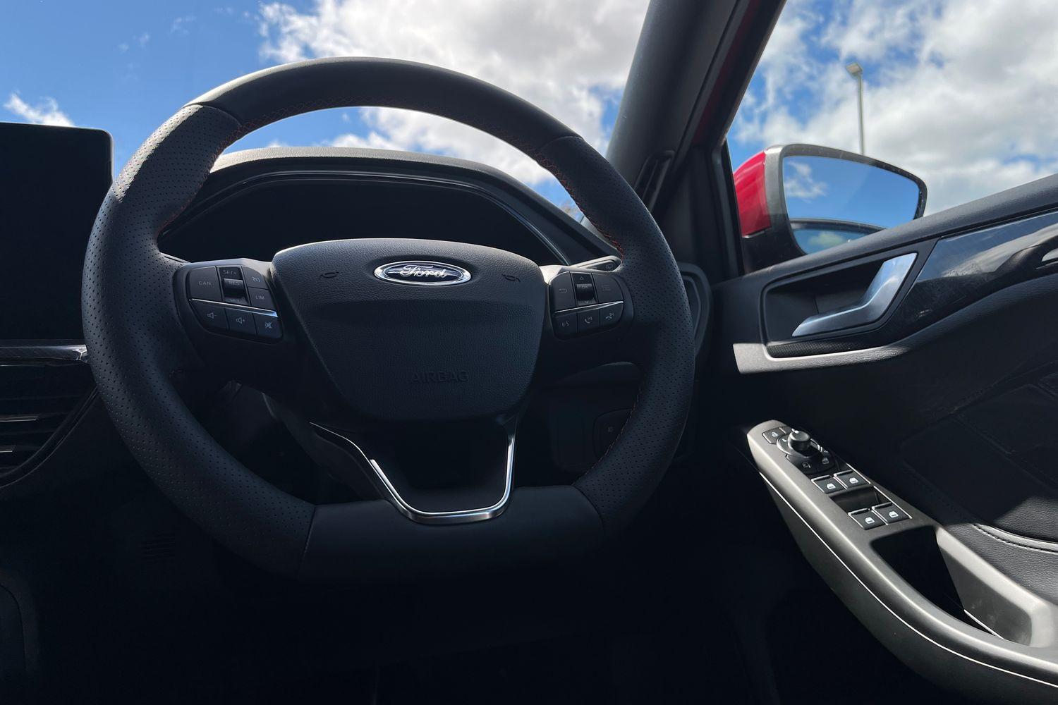 Ford Focus Photo 11