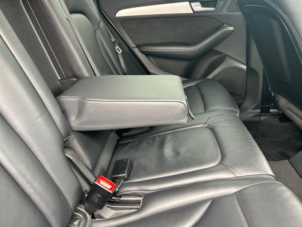 Audi SQ5 Photo autoimg-08009eb31709959a060a6fcf59cab6761892df2f.jpg
