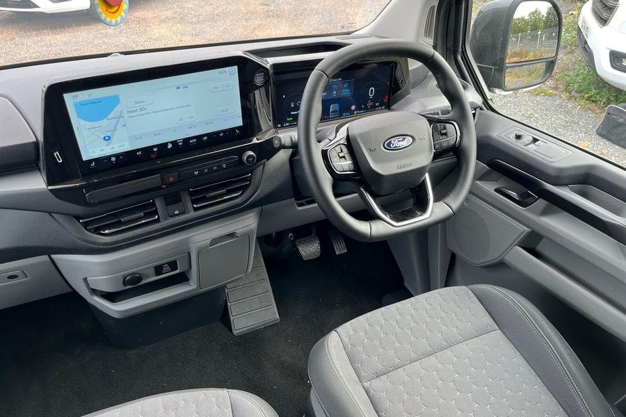 Ford TOURNEO CUSTOM Photo autoimg-0802fc2109074ff744eb11aff9c50cd04932a17c.jpg