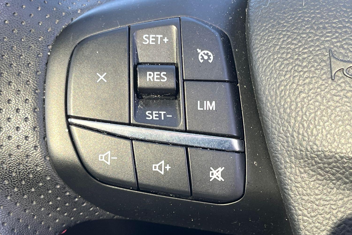 Ford KUGA Photo 41
