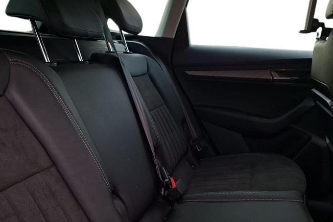 ŠKODA Karoq Photo 9