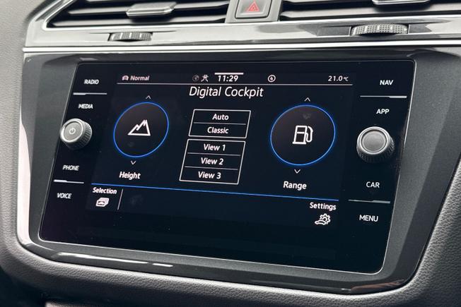 VOLKSWAGEN Tiguan Photo 32