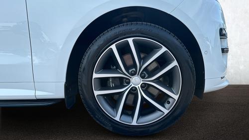 Land Rover Range Rover Sport Photo autoimg-081170a76634b347dddbe75fc0b1112bafe7ac63.jpg