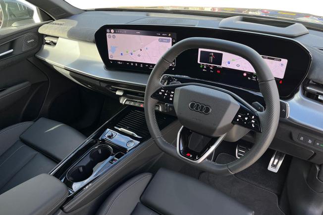 AUDI  Q3 SUV Photo 6