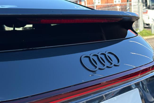 AUDI Audi Q4 Sportback Photo 45