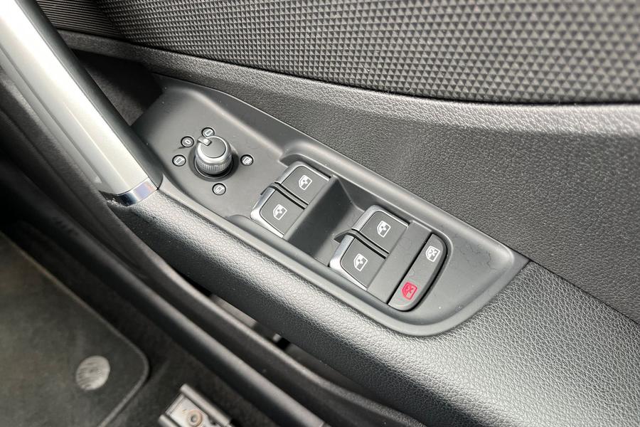 Audi Q2 Photo autoimg-081c808e865ccd982fab523020d2bbeff30e25eb.jpg
