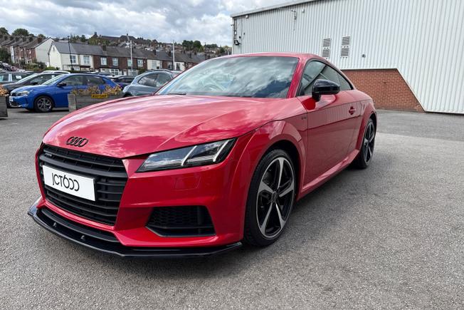 AUDI TT Photo 28
