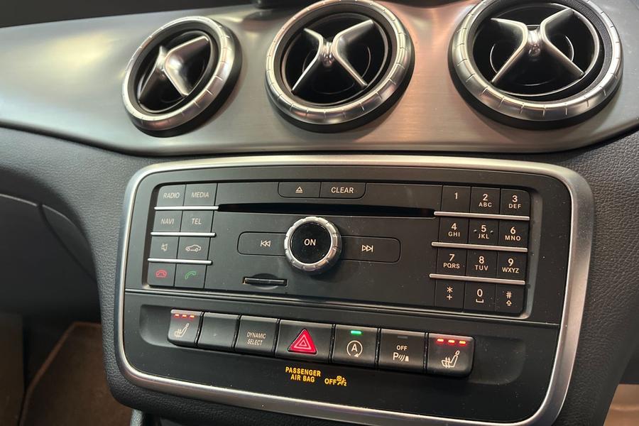 Mercedes-Benz CLA Photo autoimg-081c88c611f00d16f987df3b184af08a9c9a26e5.jpg