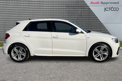 Audi A1 Photo 4
